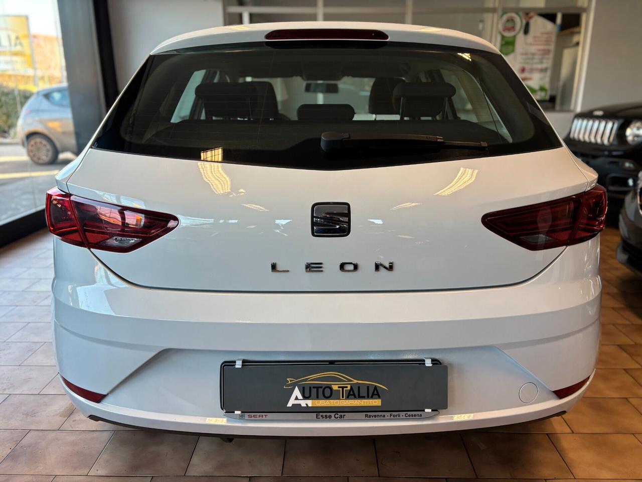 SEAT Leon 1.6 tdi Black Edition 115cv*NEOPATENTATI