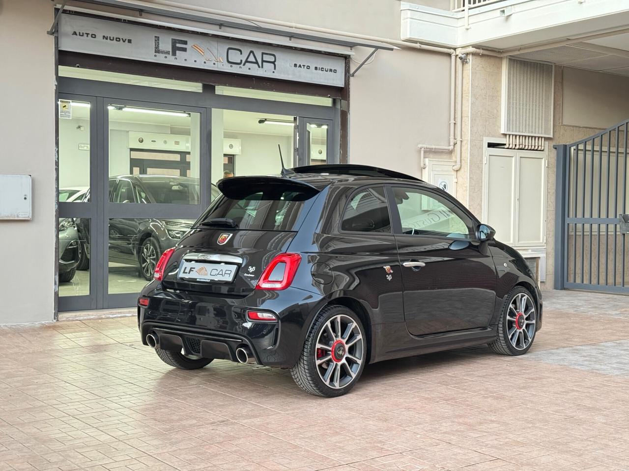 Abarth 595 1.4 Turbo T-Jet 165 cv