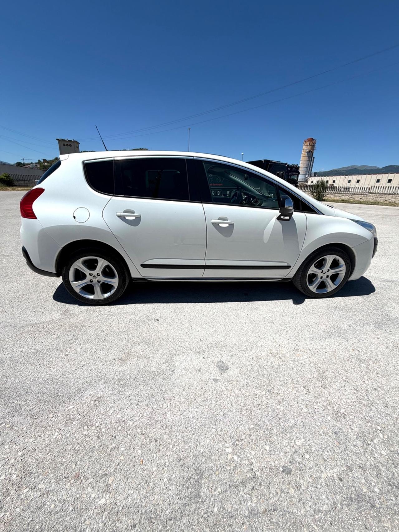 Peugeot 3008 1.6 e-HDi 115CV cambio robotizzato Stop&Start Active