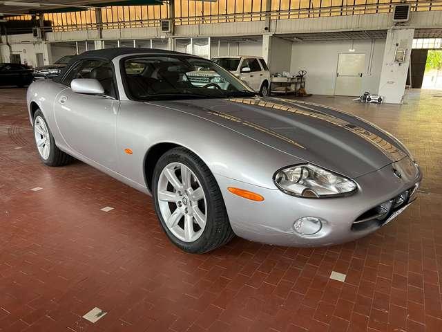 Jaguar XK8 Convertible 4.2 V8