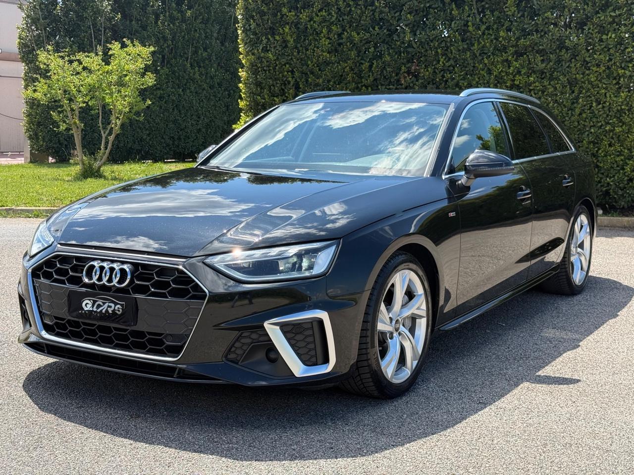 Audi A4 Avant 40 TDI S tronic line edition