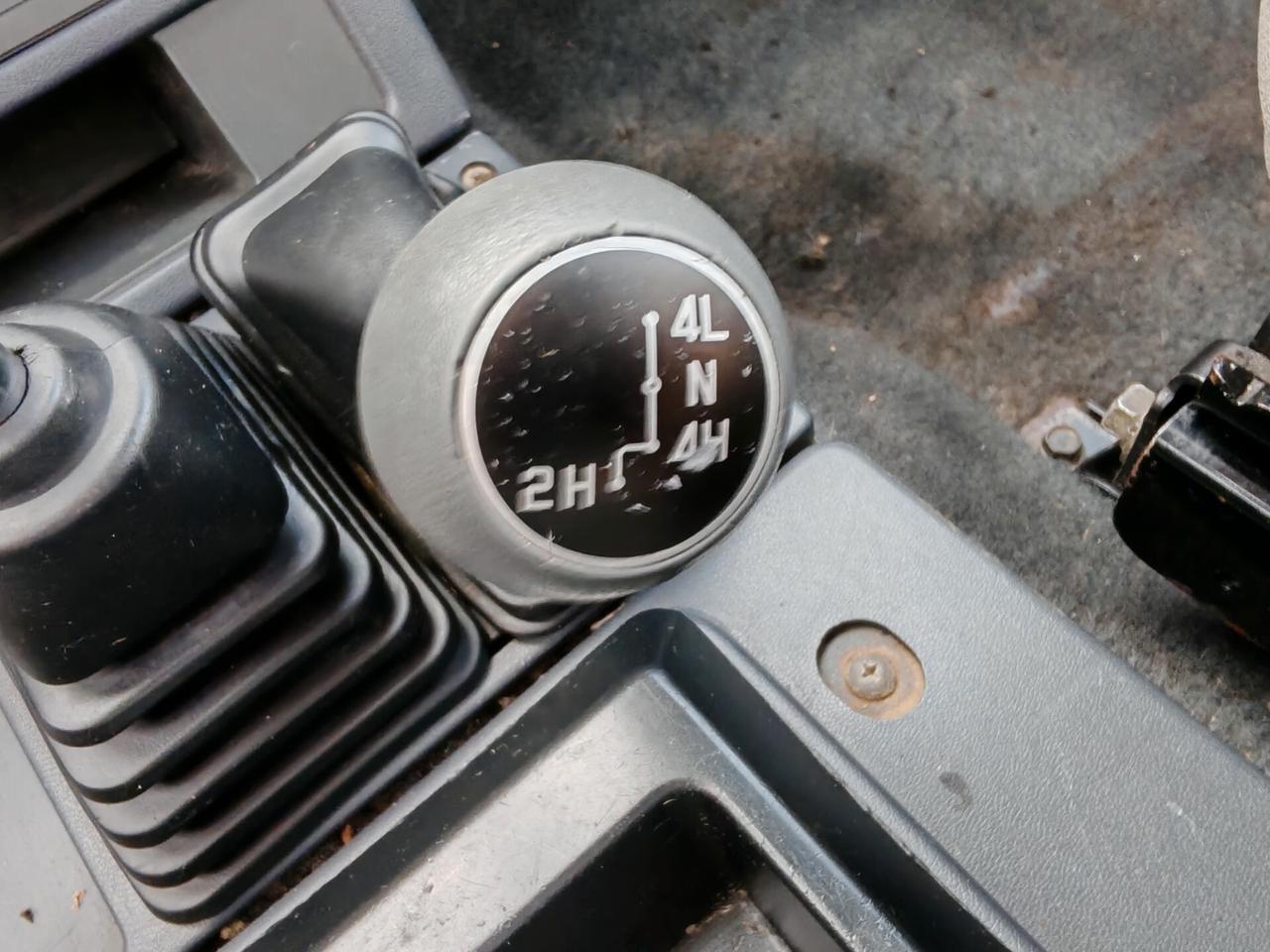 Mitsubishi Pajero 2.5 TDI Metal-top