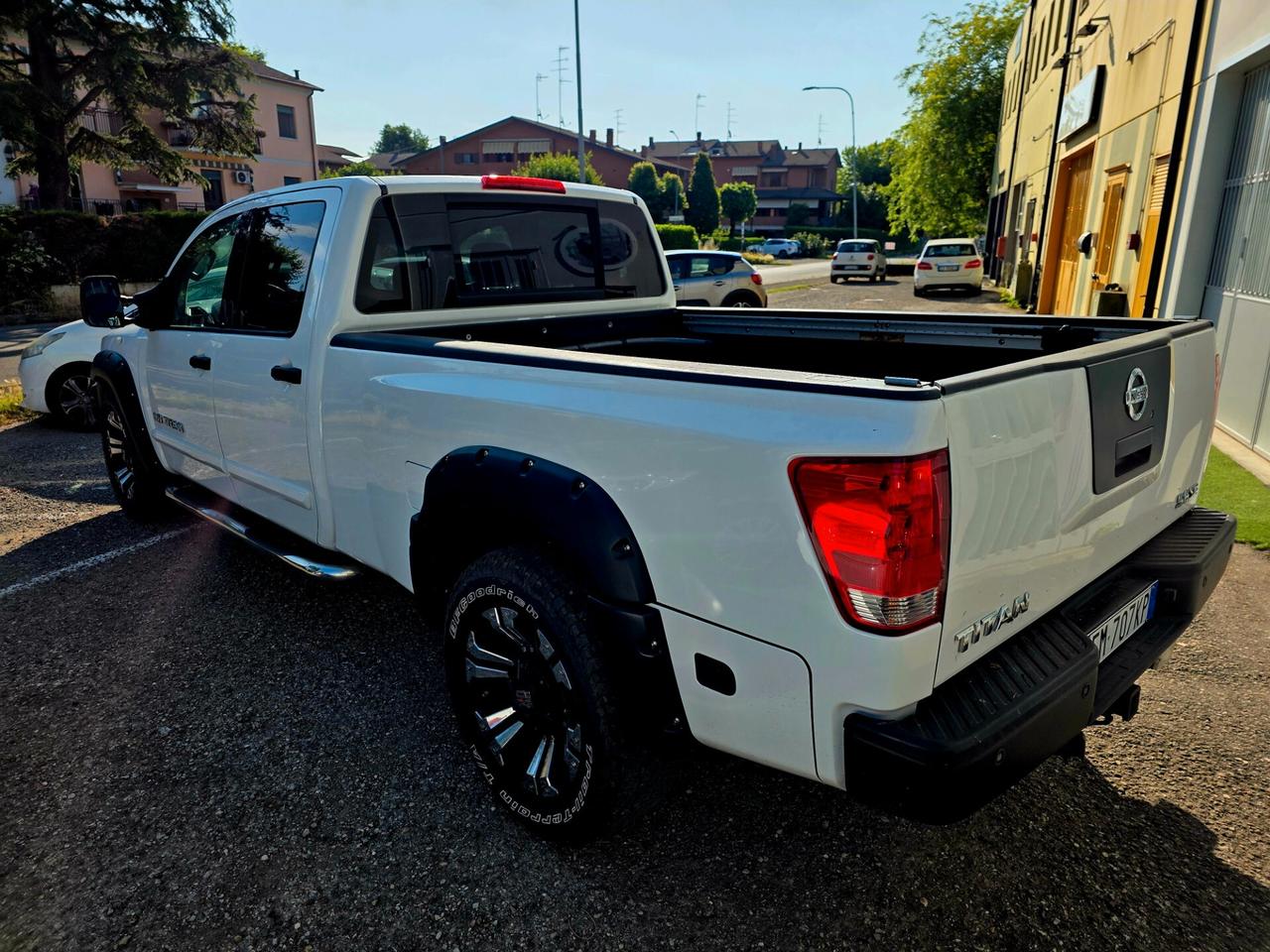 Nissan Titan 5.8 V8 GPL CASSONE CERCHI 22 INTERAM FINANZIABILE