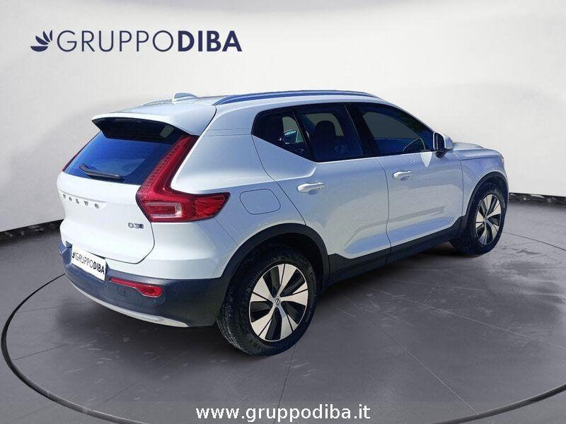 Volvo XC40 Diesel 2.0 d3 Momentum Pro awd auto my21