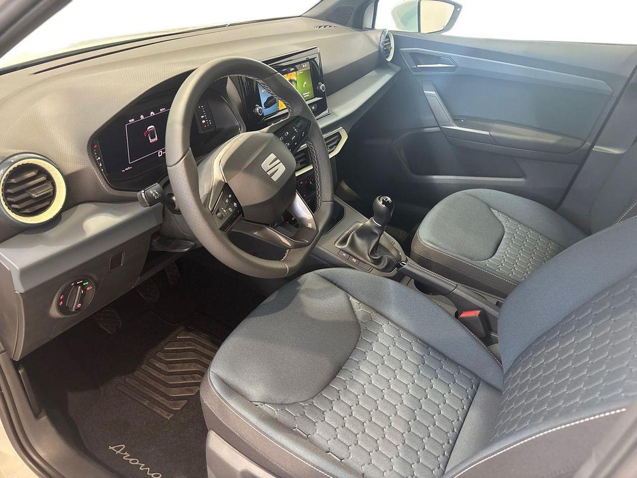 Seat Arona 1.0 ecotsi 95cv black edition