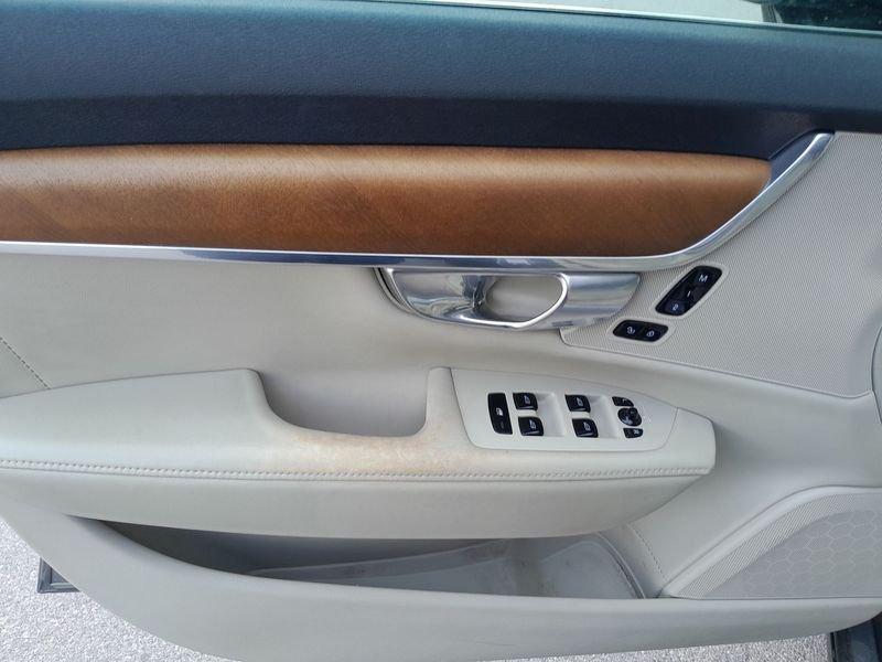 Volvo V90 D3 Geartronic Kinetic IVA ESPOSTA
