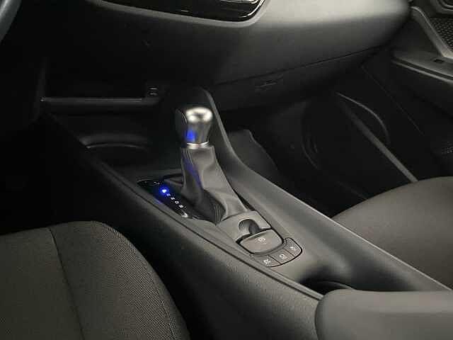 Toyota C-HR 1.8 Hybrid E-CVT Active
