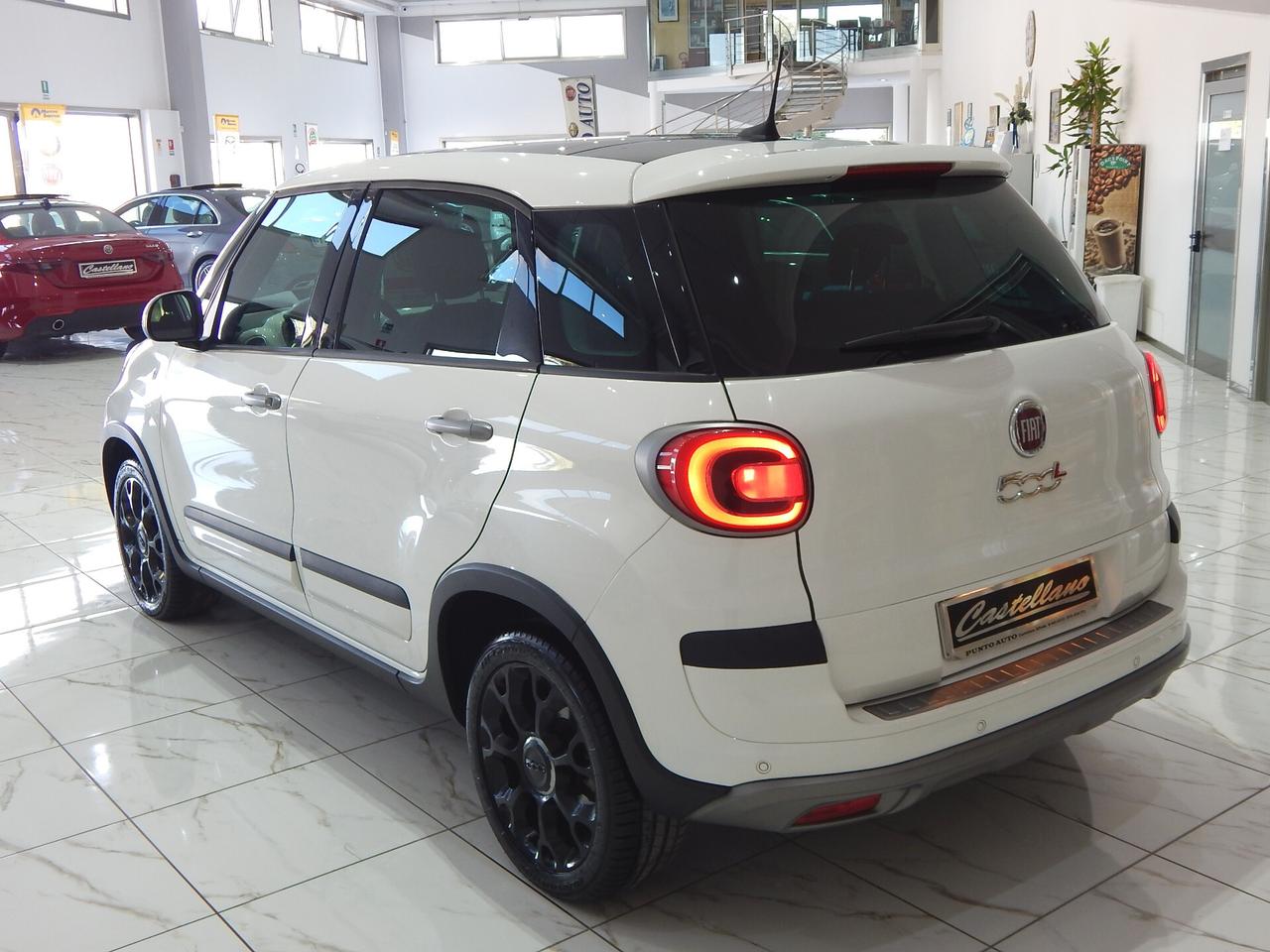 Fiat 500L Cross 1.6 mjt 120cv TETTO-NAVI-PELLE-PARK