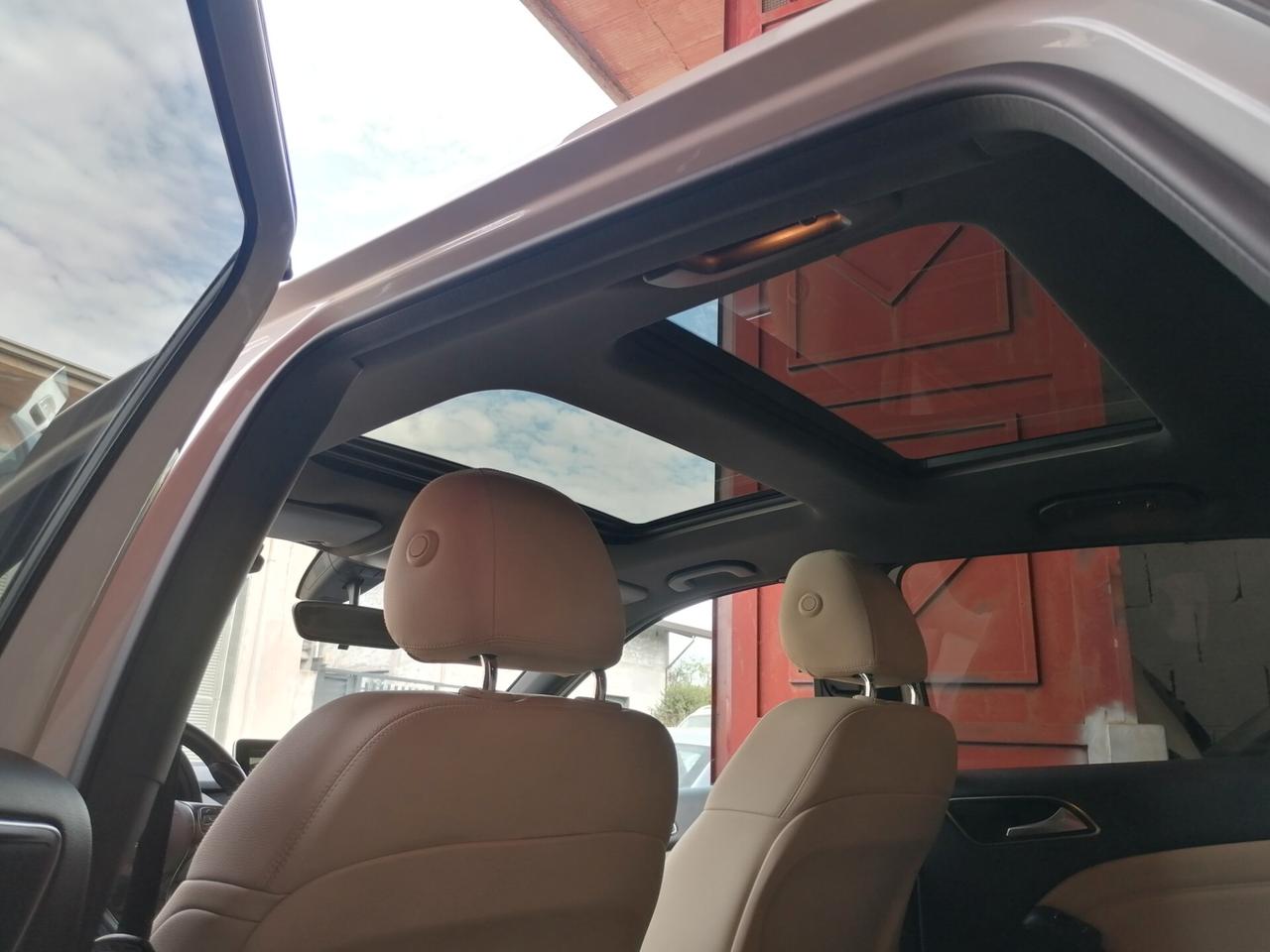 Mercedes-benz B 180 d Premium(full optional)