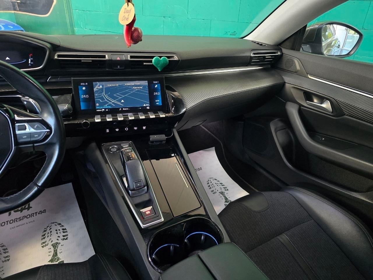 Peugeot 508 BlueHDi 130 Stop&Start EAT8 SW Allure