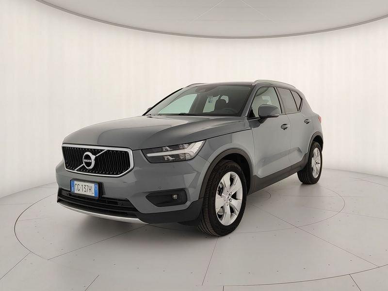 Volvo XC40 B4 AWD Geartronic Momentum Pro - IVA DEDUCIBILE