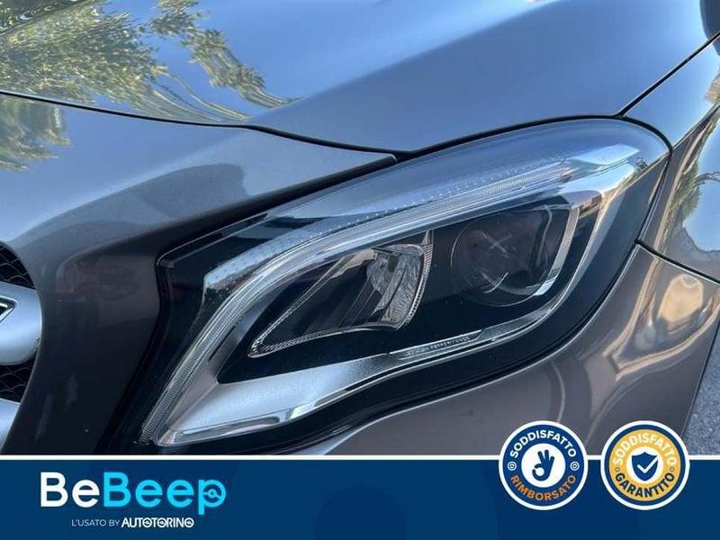 Mercedes-Benz GLA 200 D SPORT 4MATIC AUTO