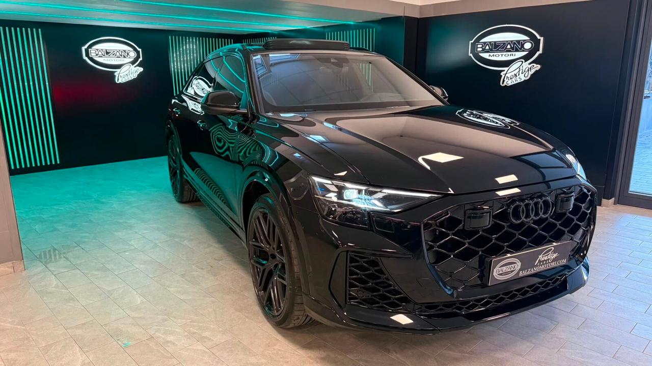 AUDI RS Q8 4.0TFSI 600CV 2025 TETTO APRIBILE