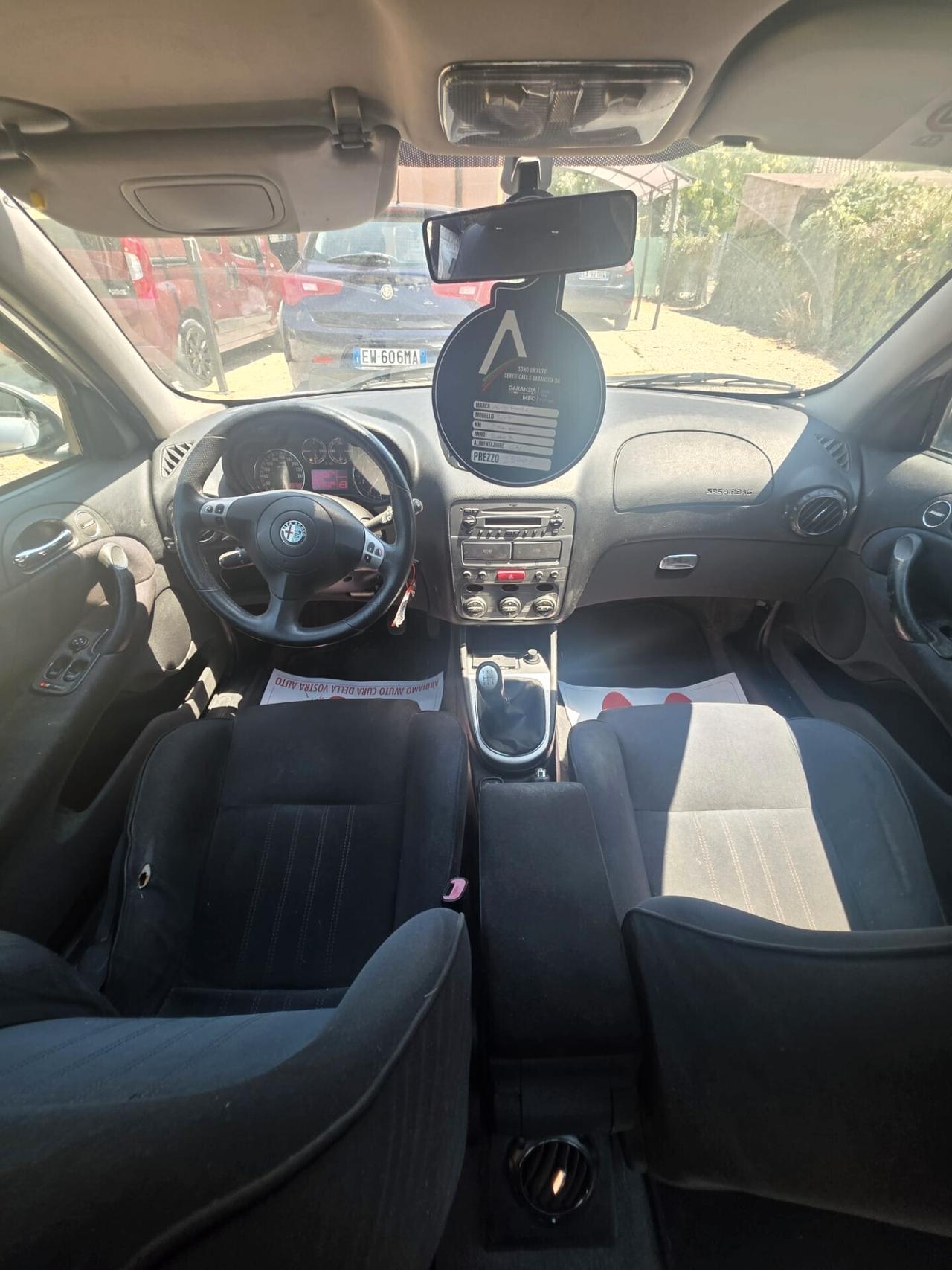 Alfa Romeo 147 1.6 cc GPL 5 porte full optional