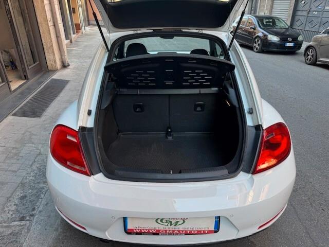 Volkswagen Maggiolino 1.6 TDI Design New Beetle
