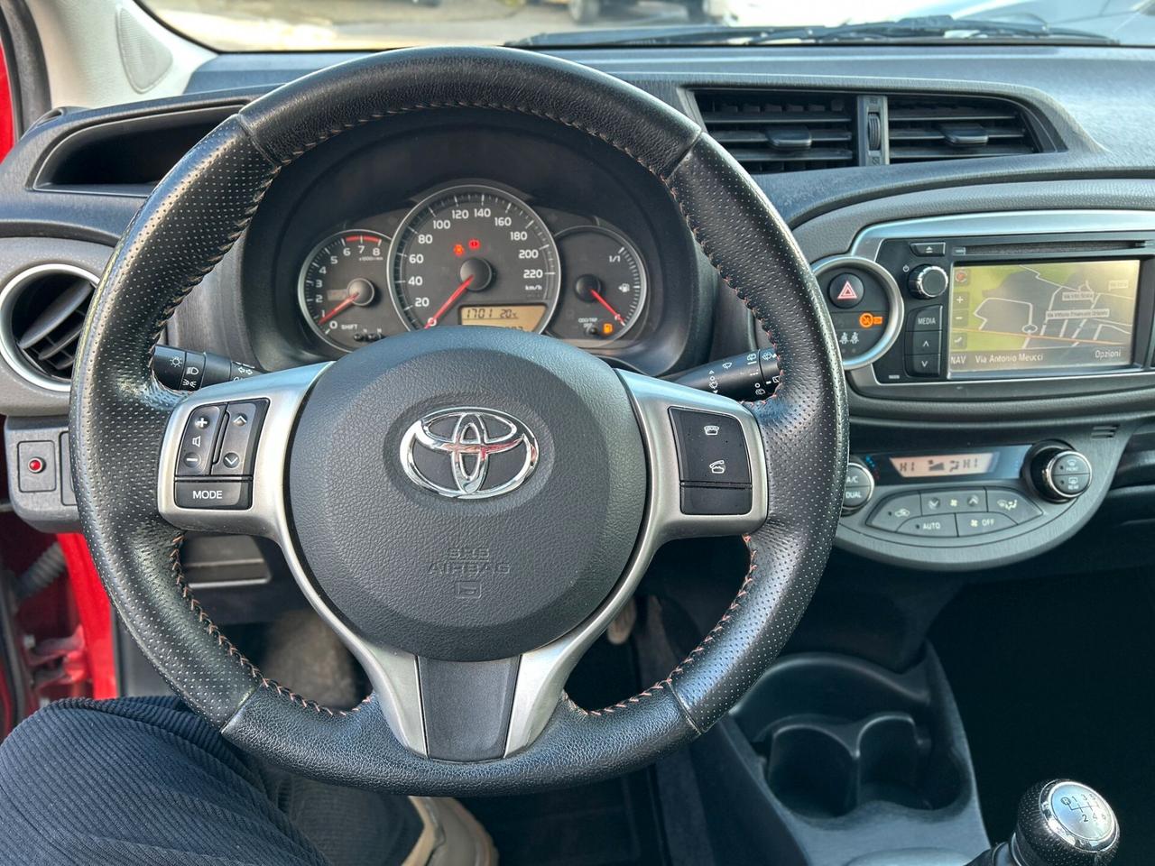 Toyota Yaris 1.3 5 porte Lounge