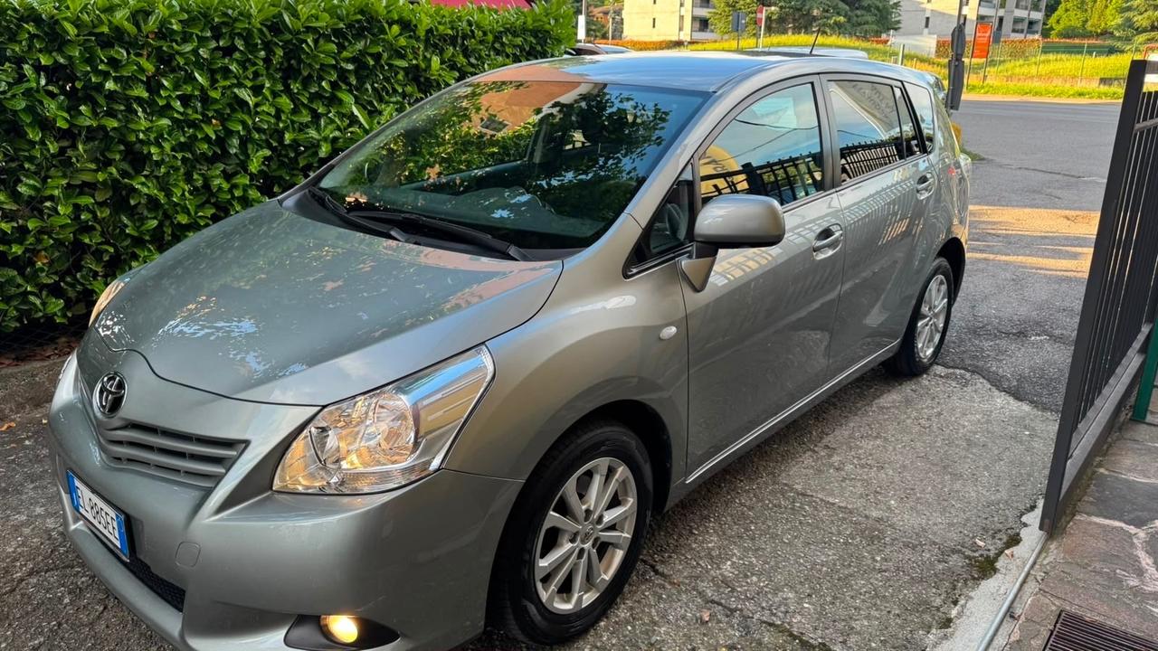 Toyota Verso 2.0 D Style 7 posti