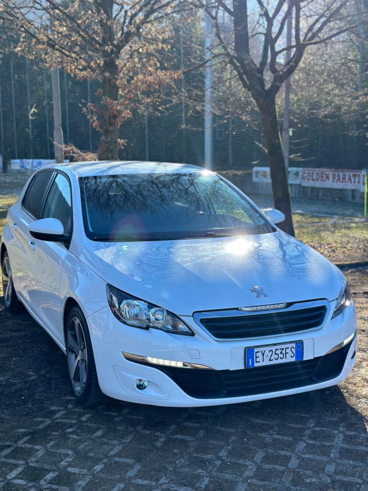 Peugeot 308 1.6 e-HDi 115 CV Stop&Start GT Line