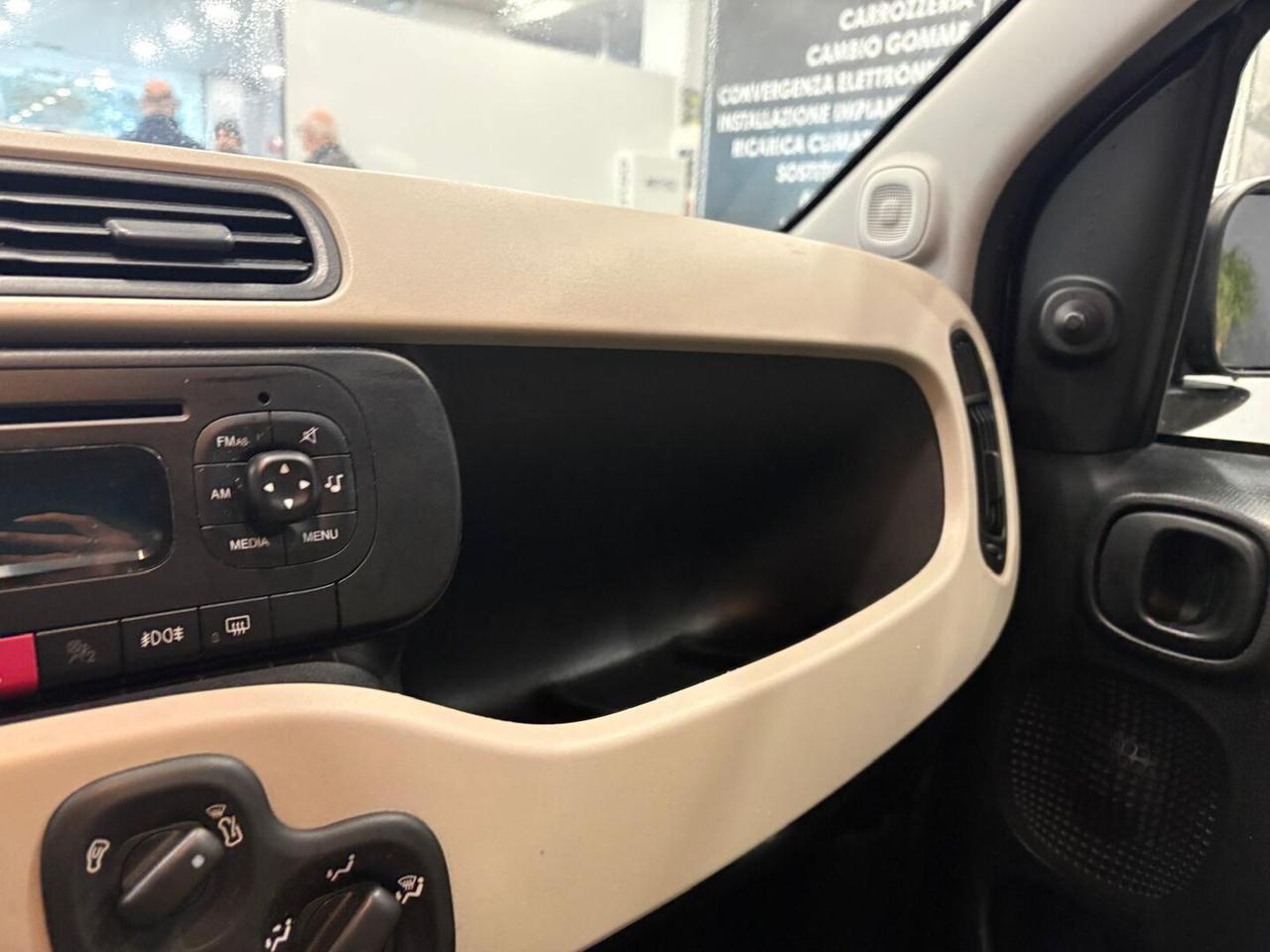 Fiat Panda 1.2 Young 69cv