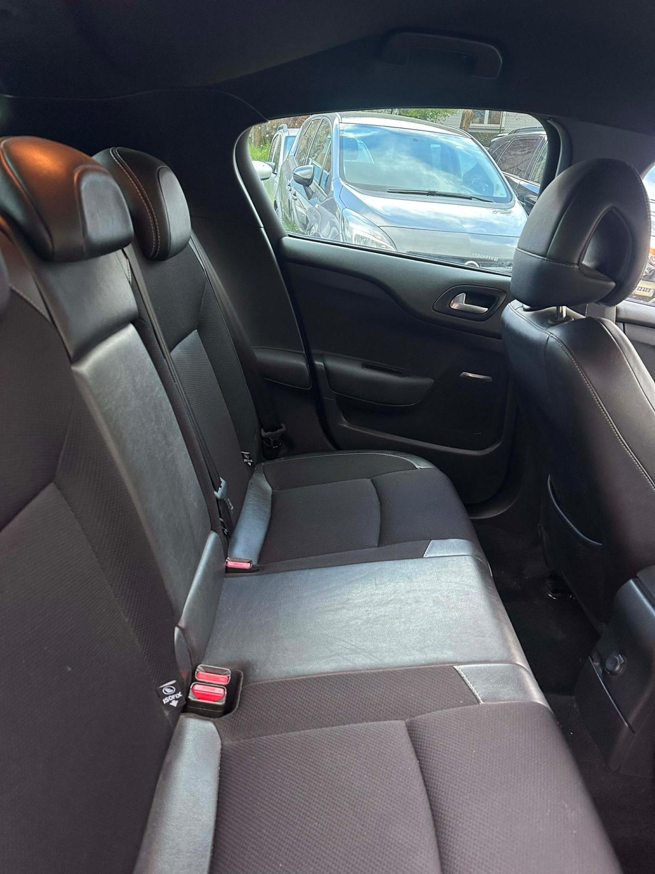 Ds DS4 1.6 e-HDi 115 SO CHIC KMCERT GARANZ UNICOPR