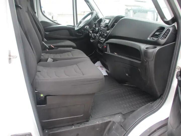 IvecoIveco Daily 60C15 3000 150CV E5 FRIGO+PEDANA ATP FRCX 02/2027