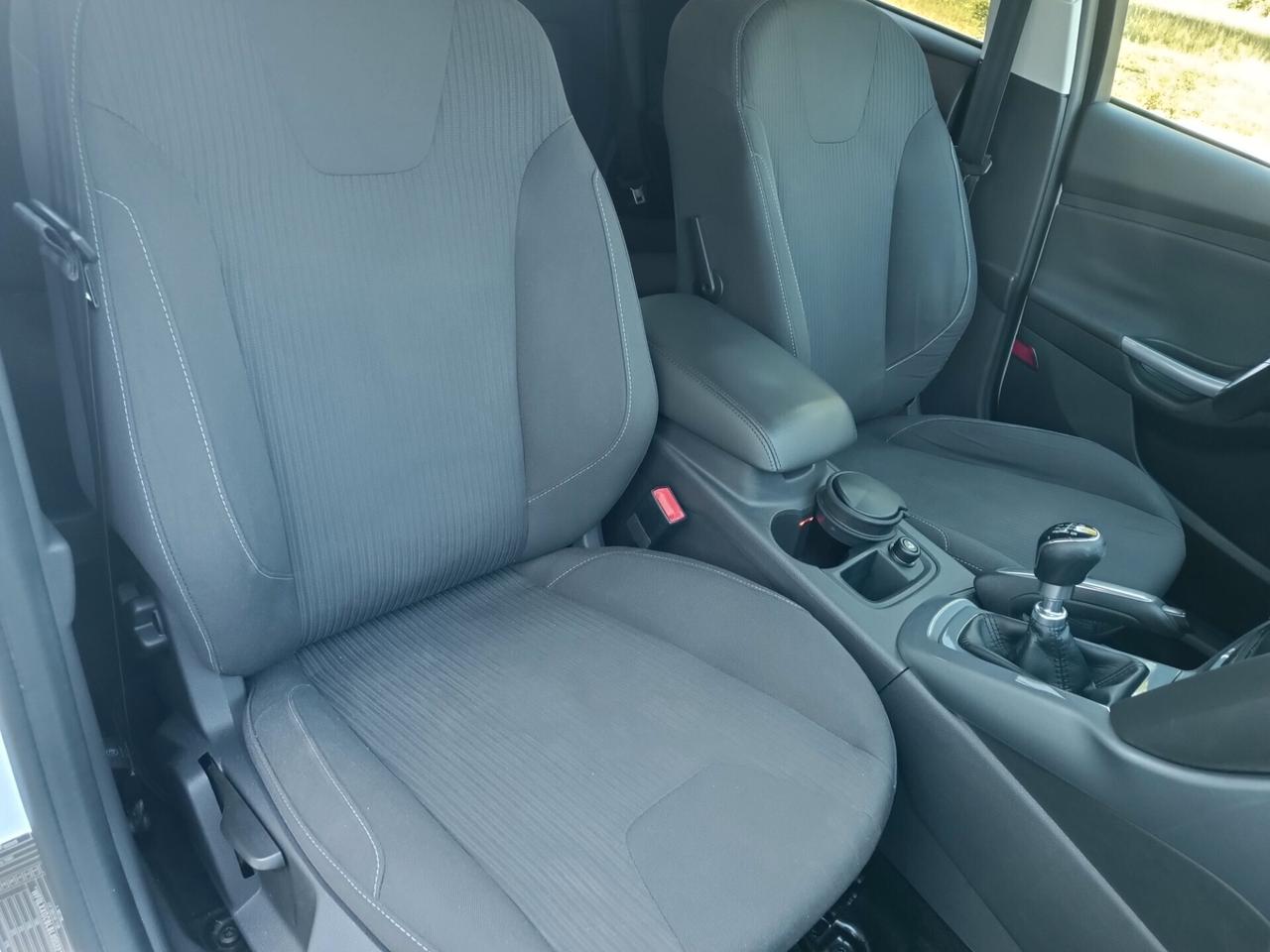 Ford Focus 1.6 diesel garanzia