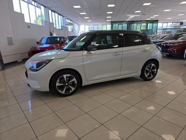 SUZUKI Swift 1.2 Hybrid Top Aziendale solo 15.300 km