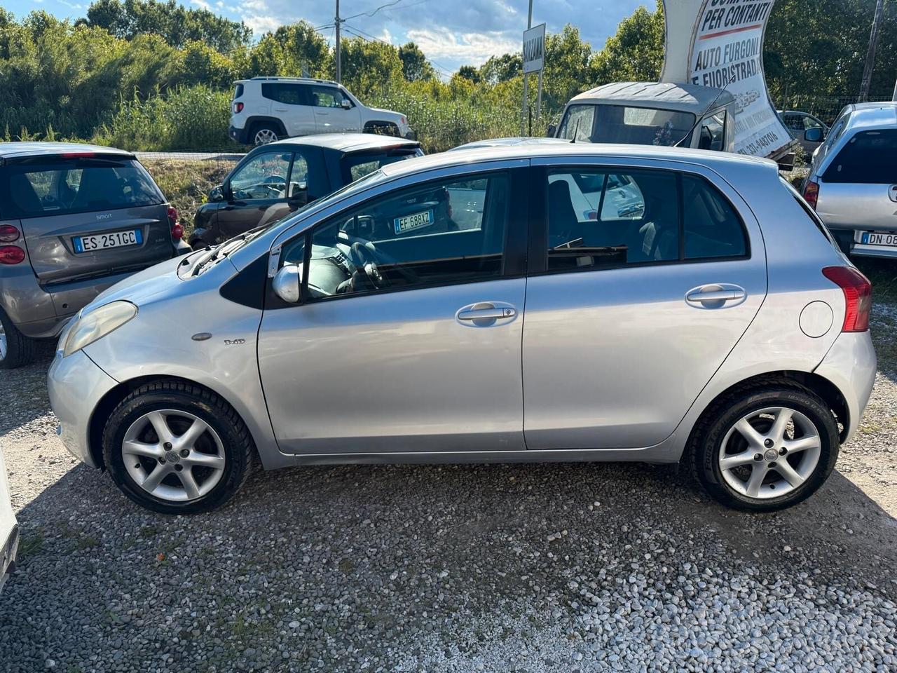 Toyota Yaris 1.4 D-4D 5 porte Sol