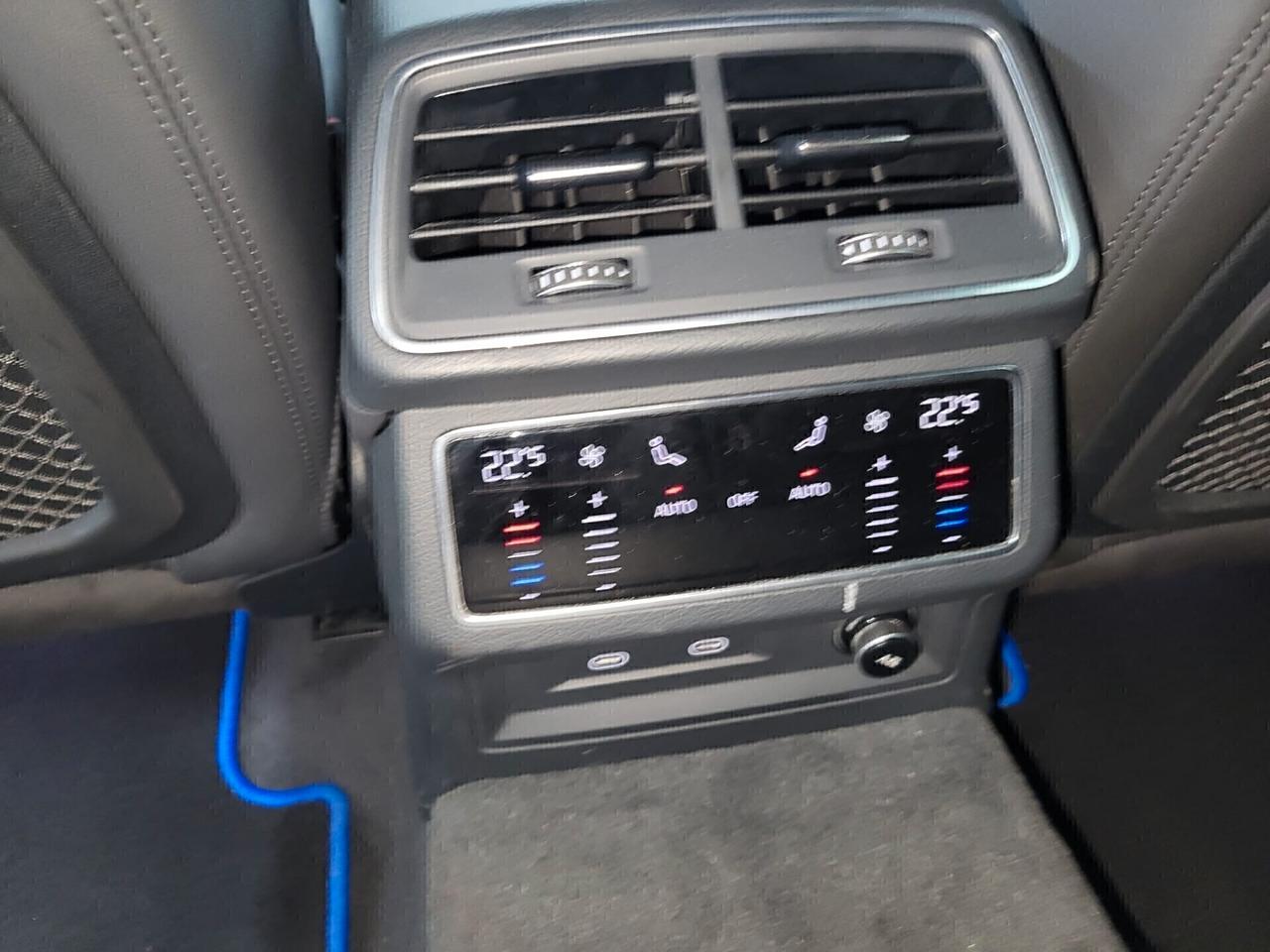 Audi A6 RS 6 Avant 4.0 TFSI V8 quattro tiptronic