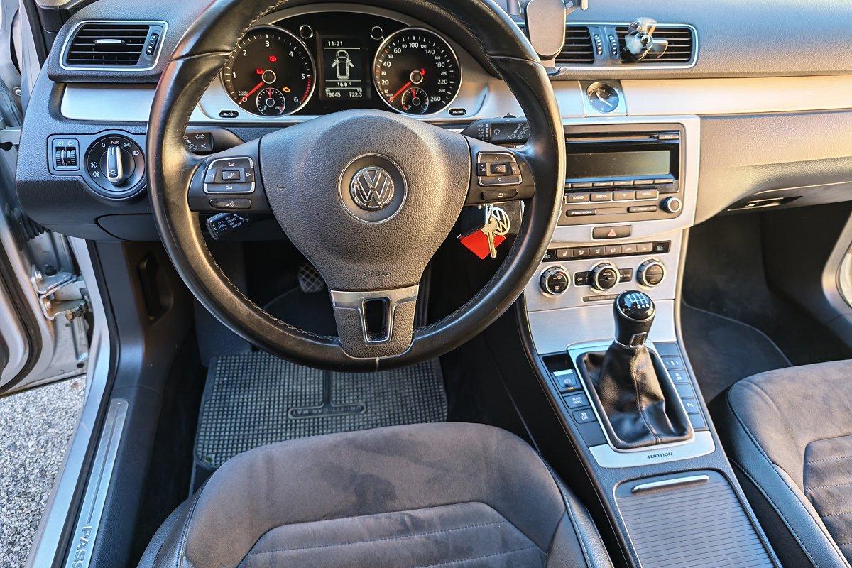 VOLKSWAGEN Passat Var. Bs. 2.0 TDI 4mot Highline BMT