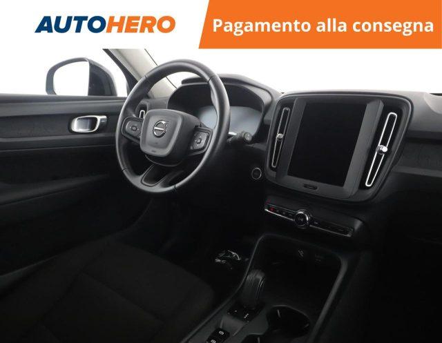 VOLVO XC40 T2 Geartronic Momentum Core