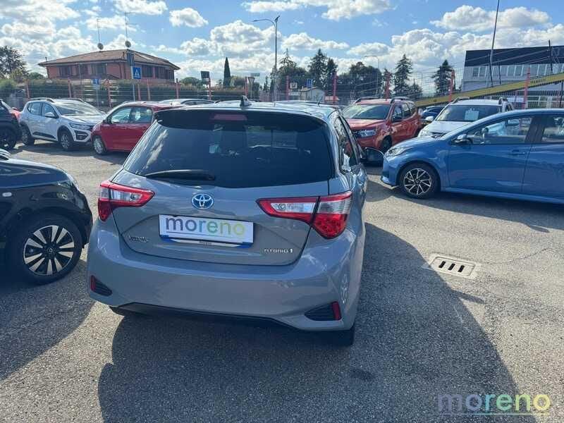 Toyota Yaris 1.5 hybrid Trend White Edition