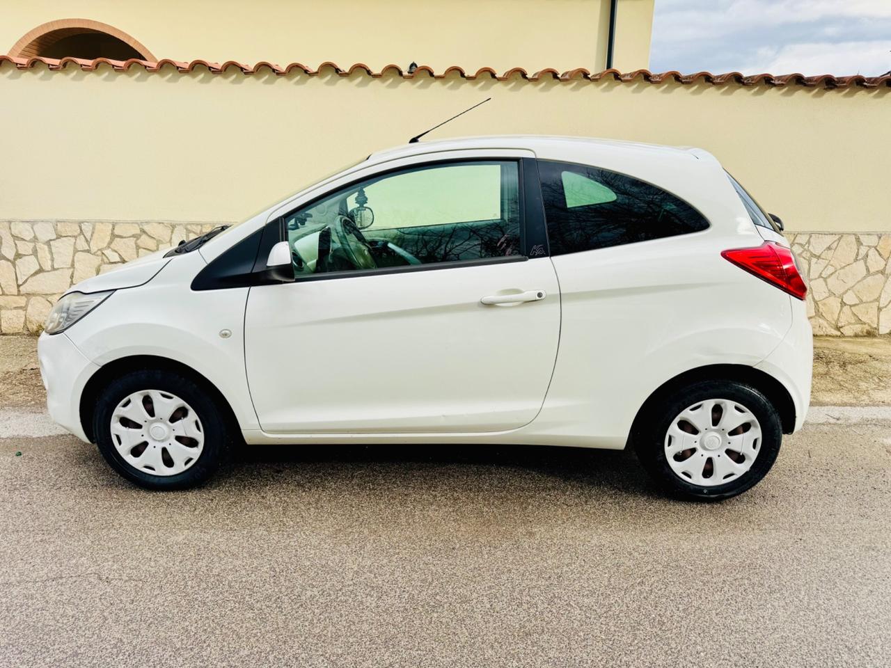 Ford Ka 1.3 TDCi 75CV Titanium