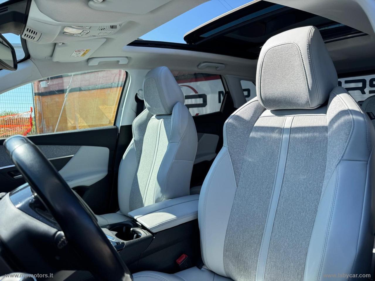 PEUGEOT 3008 ALLURE 1.5 BLUEHDI 130CV