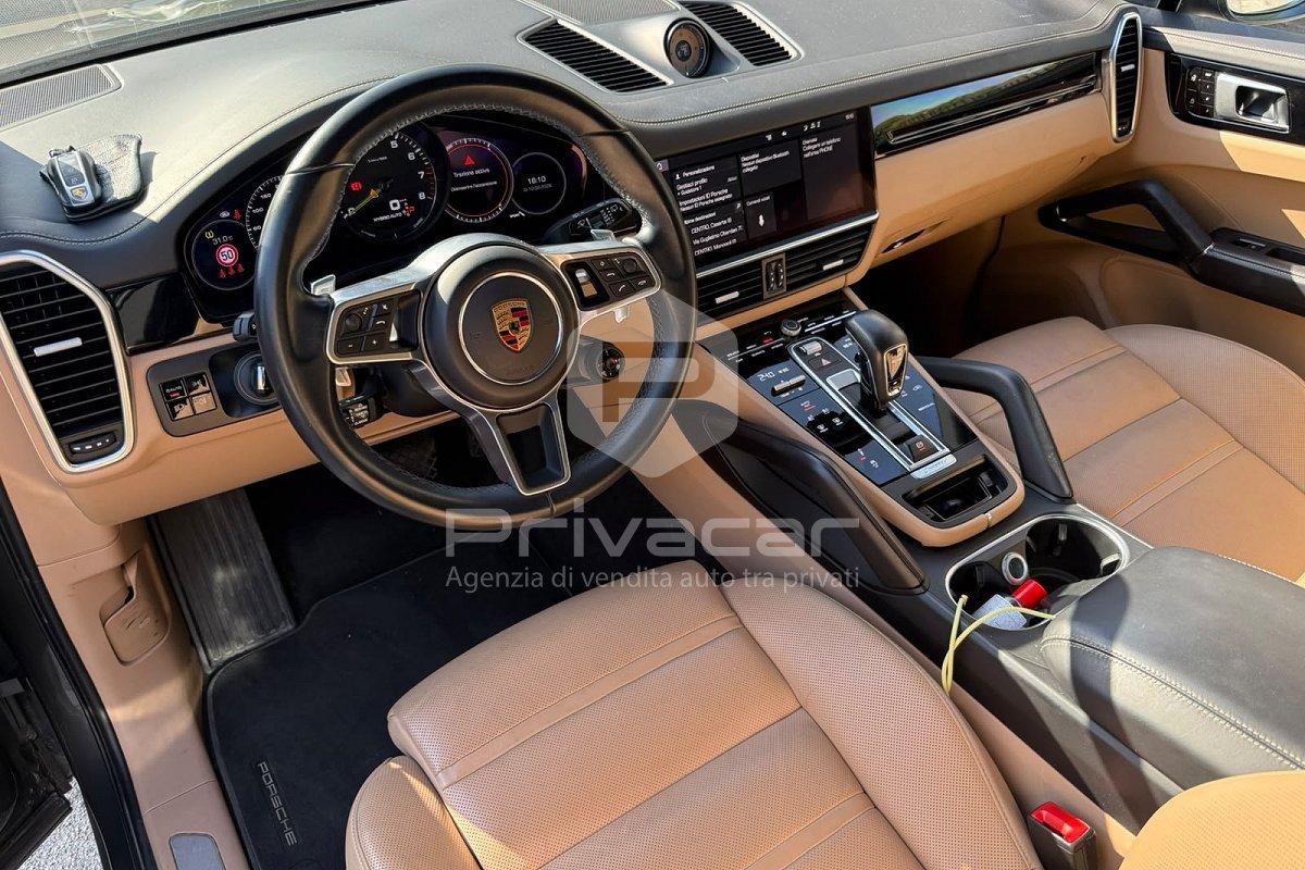 PORSCHE Cayenne 3.0 V6 E-Hybrid