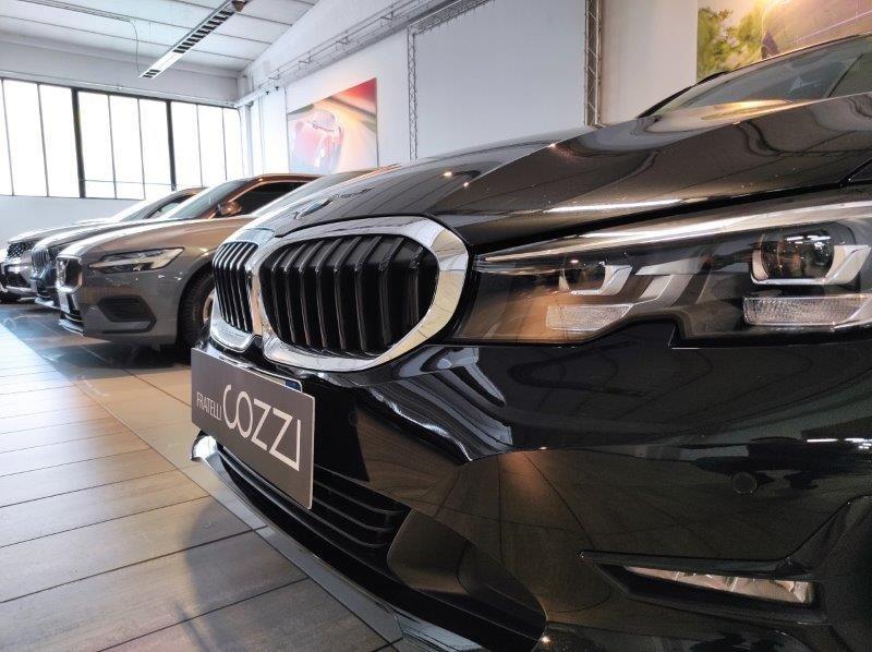 BMW Serie3(G20/21/80/81 - 320d 48V xDrive Touring Business Advantage