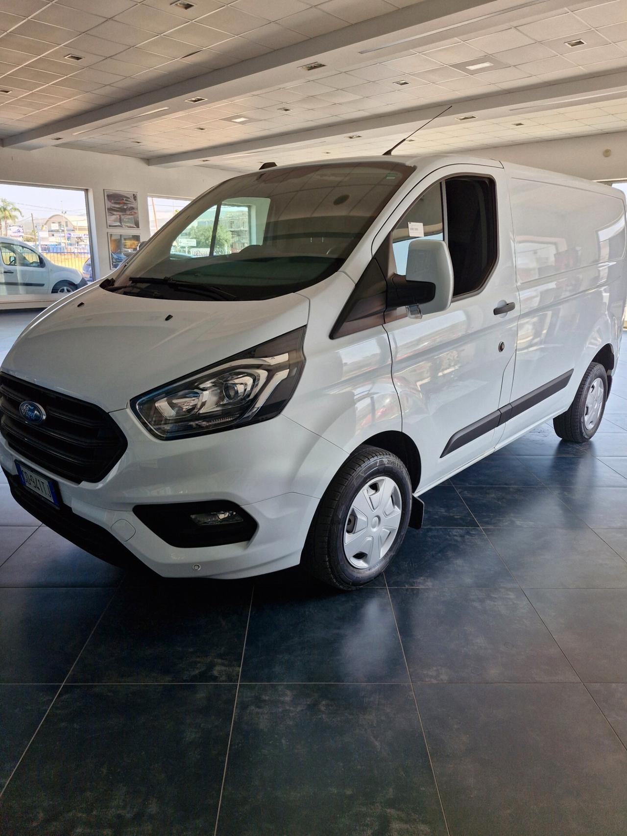 Ford Transit Custom 280 2.0 EcoBlue Hybrid 130 PC Furgone Trend
