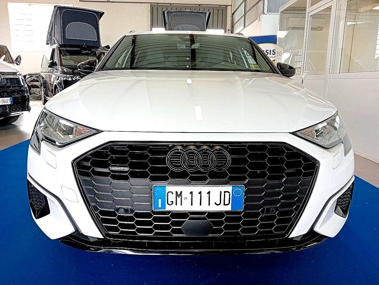 Audi A3 Sportback 40 2.0 TDI 200CV SLINE QUATTRO 19" IDENTITY BLACK