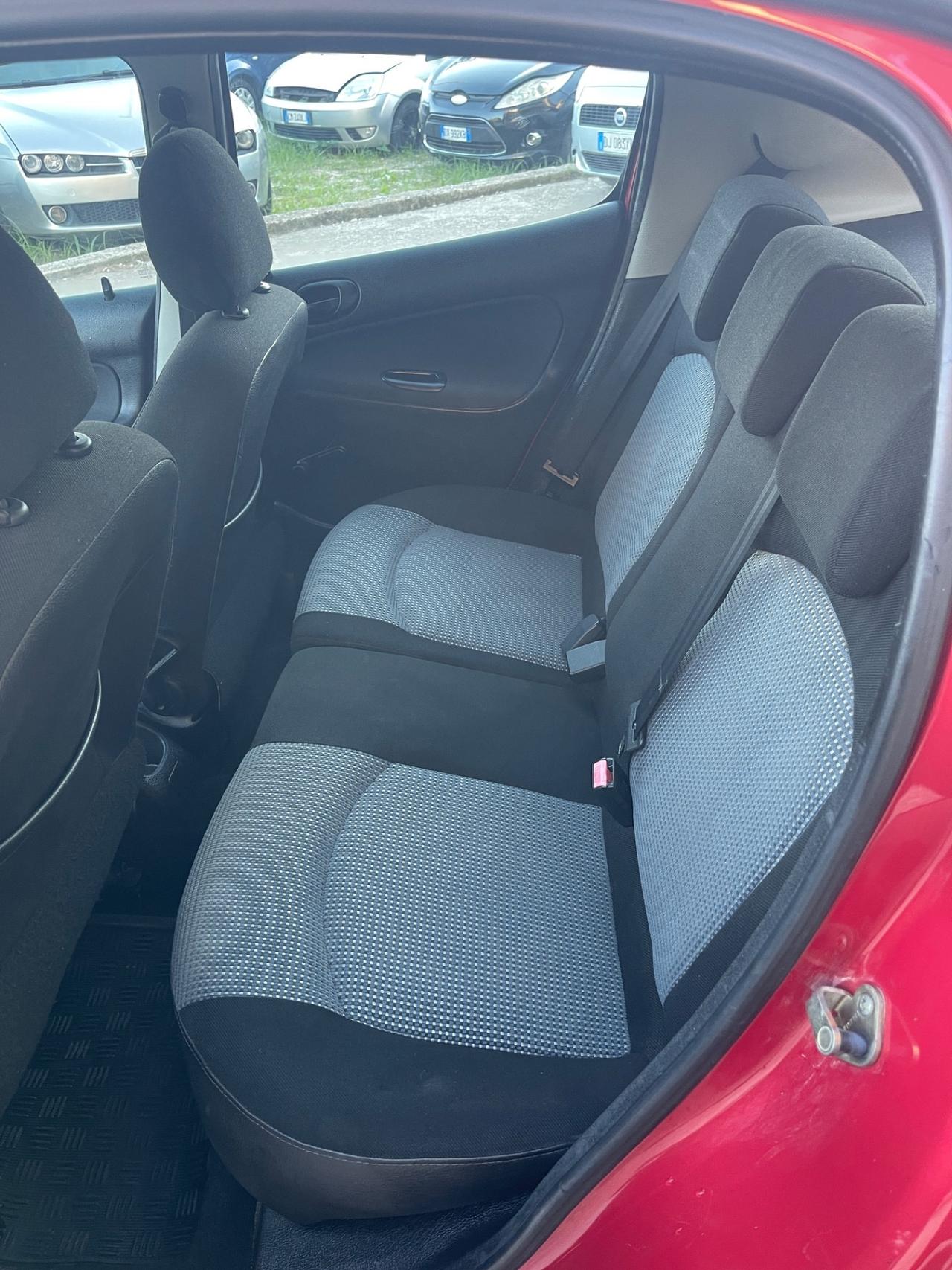 Peugeot 206 1.4 5p. Enfant Terrible
