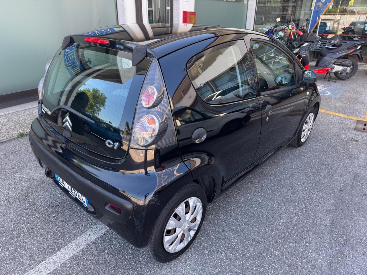 Citroen C1 1.0 5 porte 2010 neopatentati