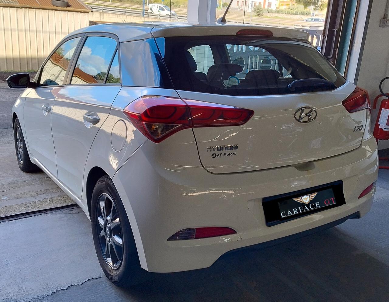 Hyundai i20 1.2 75CV NEOPATENTATI - 2017