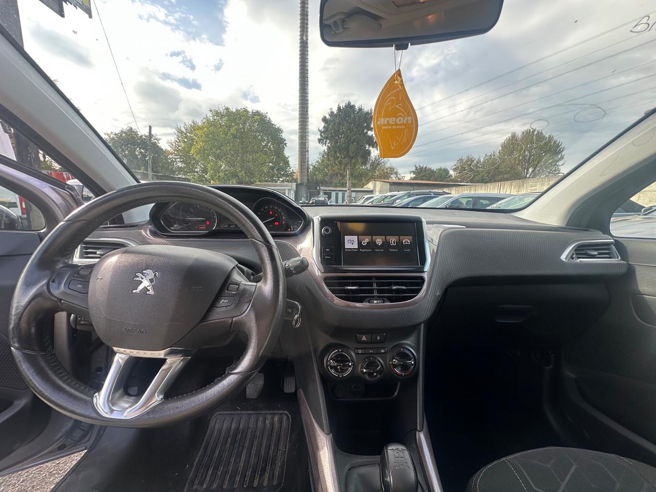 Peugeot 2008 benzina