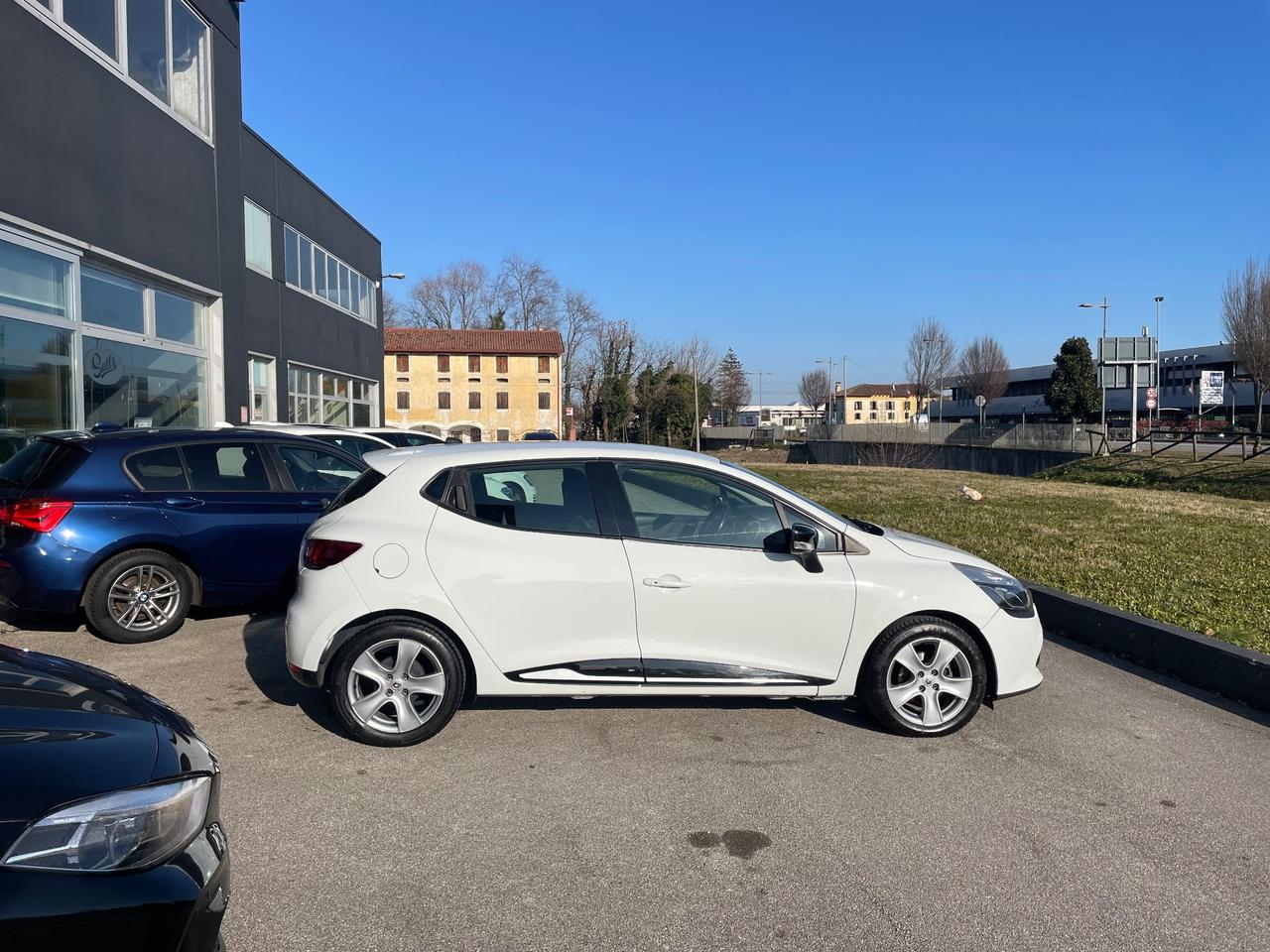 Renault Clio Neopatentati