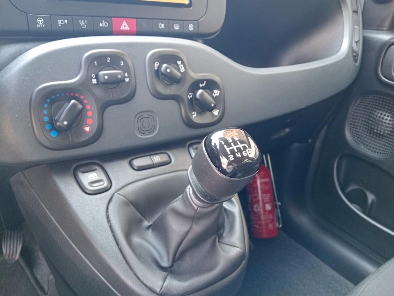 Fiat Panda 1.0 Hybrid EASY 70 CV