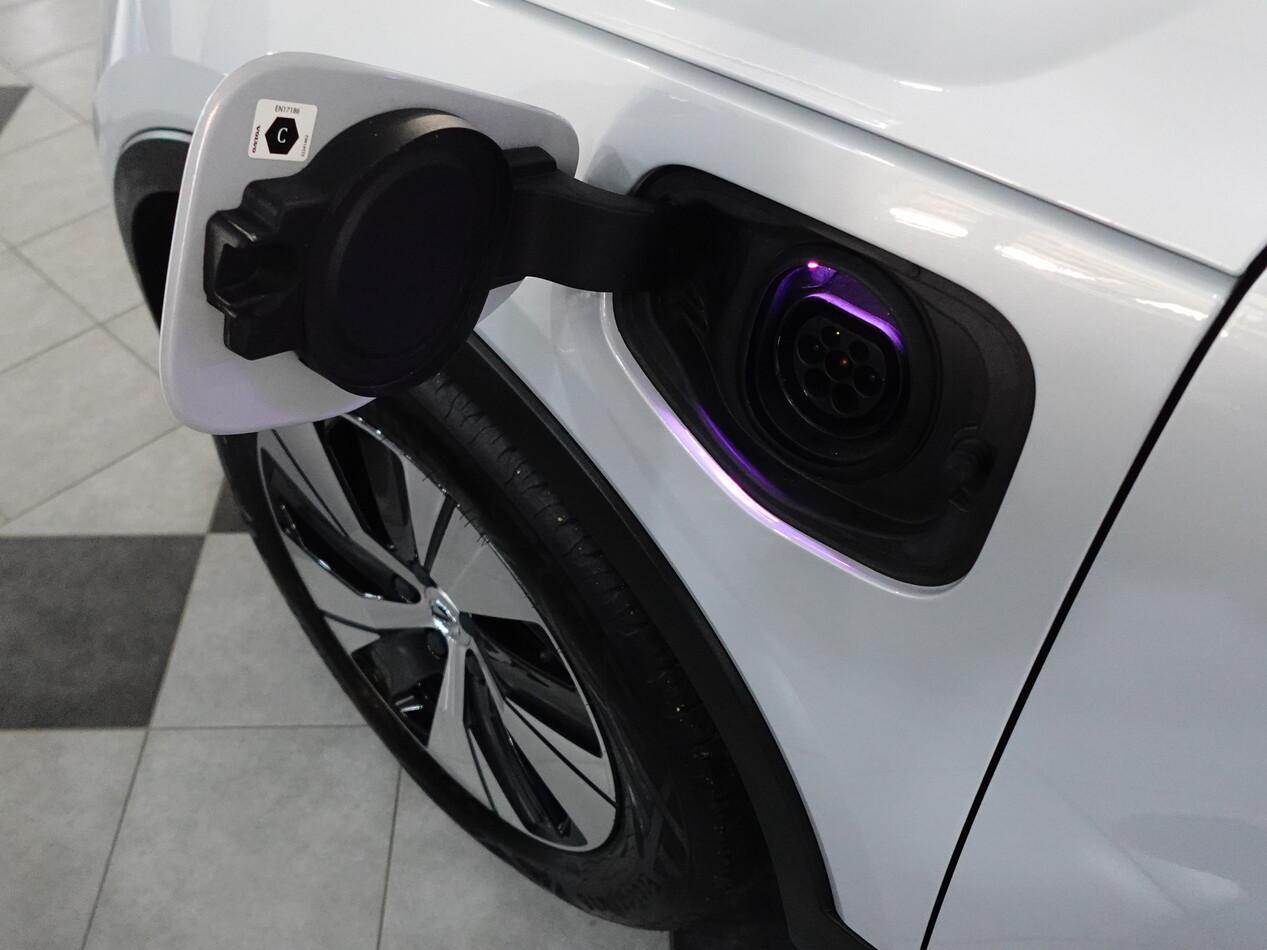 Volvo XC40 1.5 BZ T4 211 CV PHEV INSCRIPTION EXPRESSION