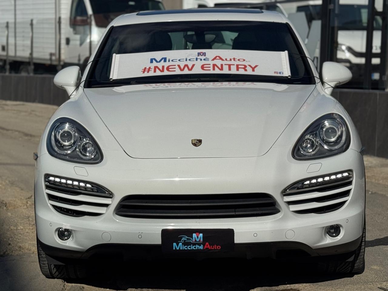 PORSCHE CAYENNE 3.0 D V6 245 CV PLATINUM EDITION FULL TETTO R21