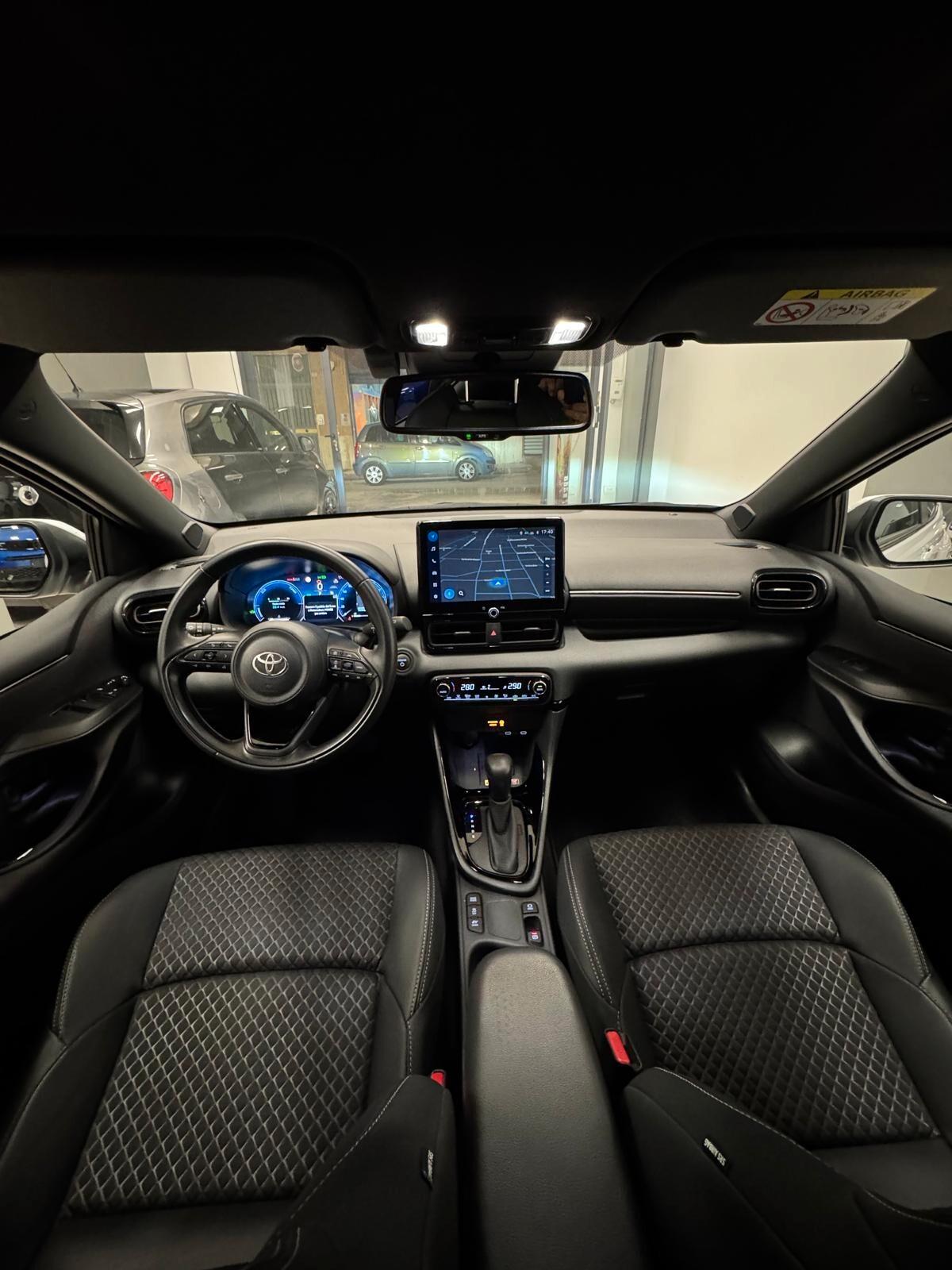 Toyota Yaris 1.5 130 Hybrid 5 porte Lounge