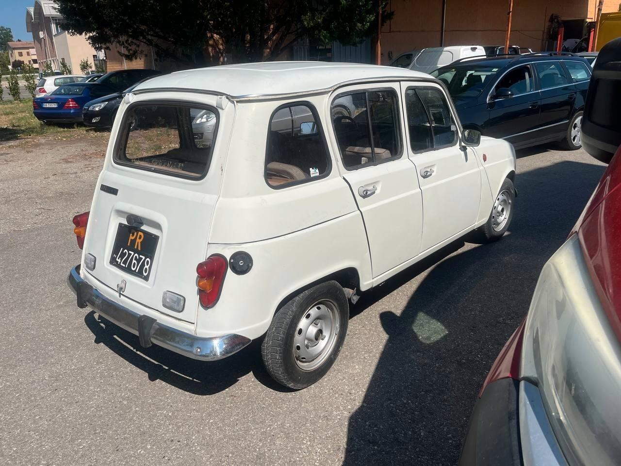 Renault R 4 Metano
