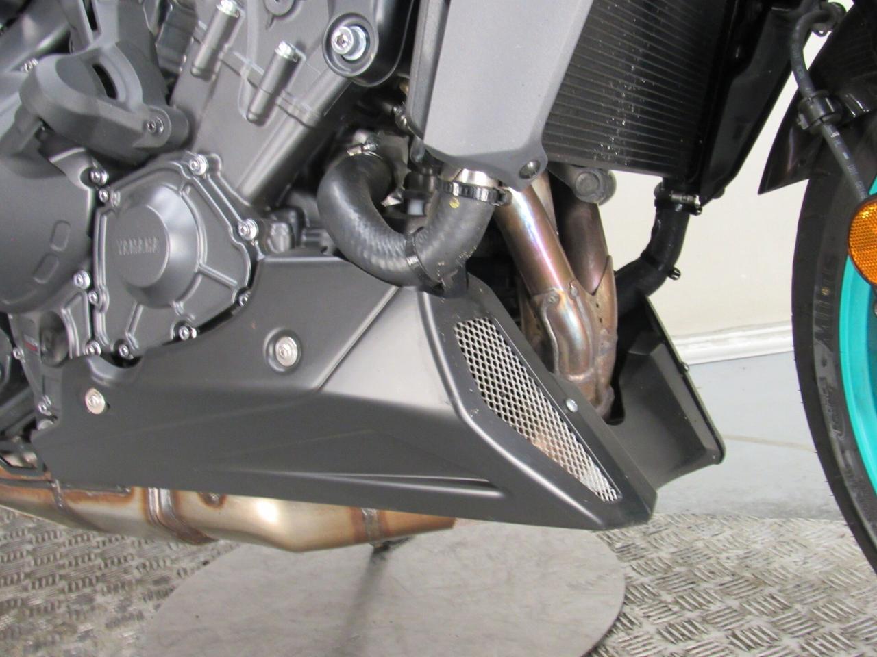 Yamaha MT-09 ABS Y-AMT CAMBIO ROBOTIZZATO