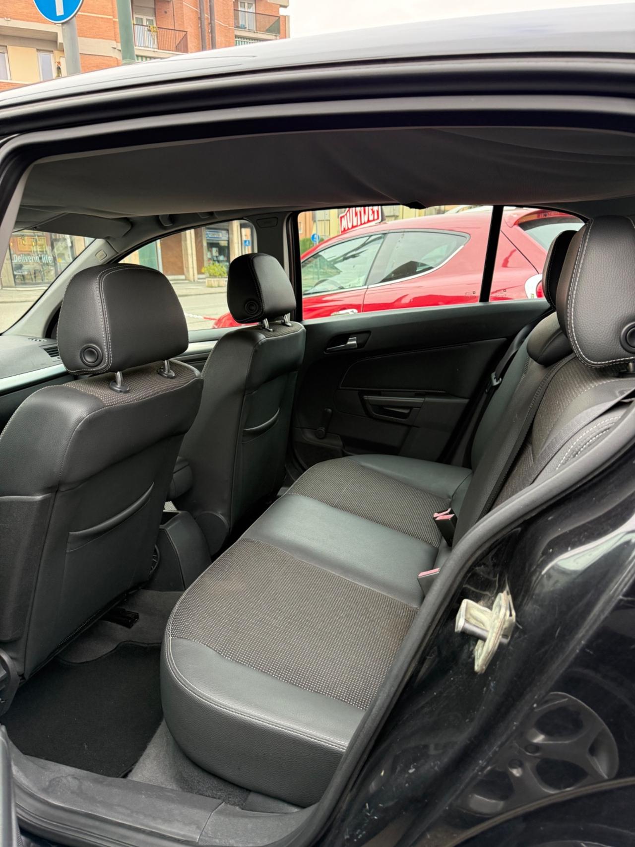 Opel Astra 1.7 CDTI 110CV ecoFLEX 5 porte Enjoy